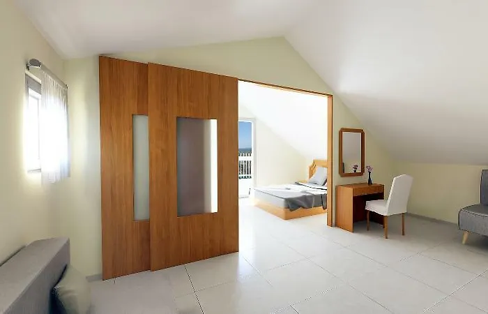 Golden Family Hotel 3*