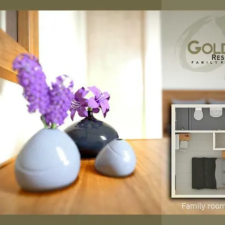 Hotel Golden Family 3*
